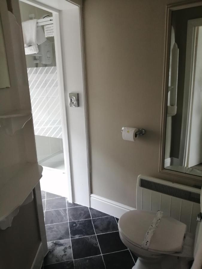 חלנדודנו Burleigh Guest House מראה חיצוני תמונה