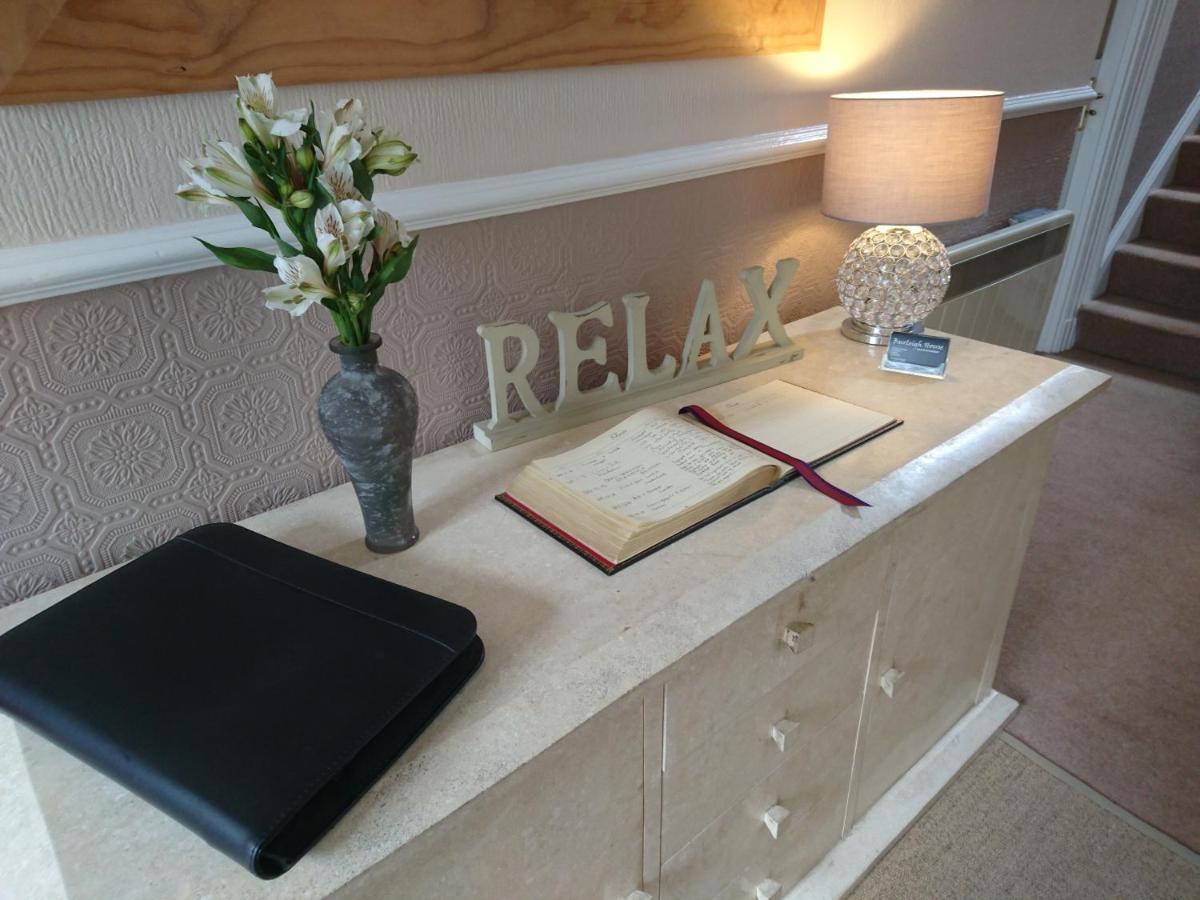 חלנדודנו Burleigh Guest House מראה חיצוני תמונה