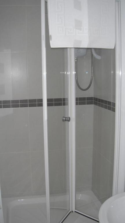 חלנדודנו Burleigh Guest House מראה חיצוני תמונה