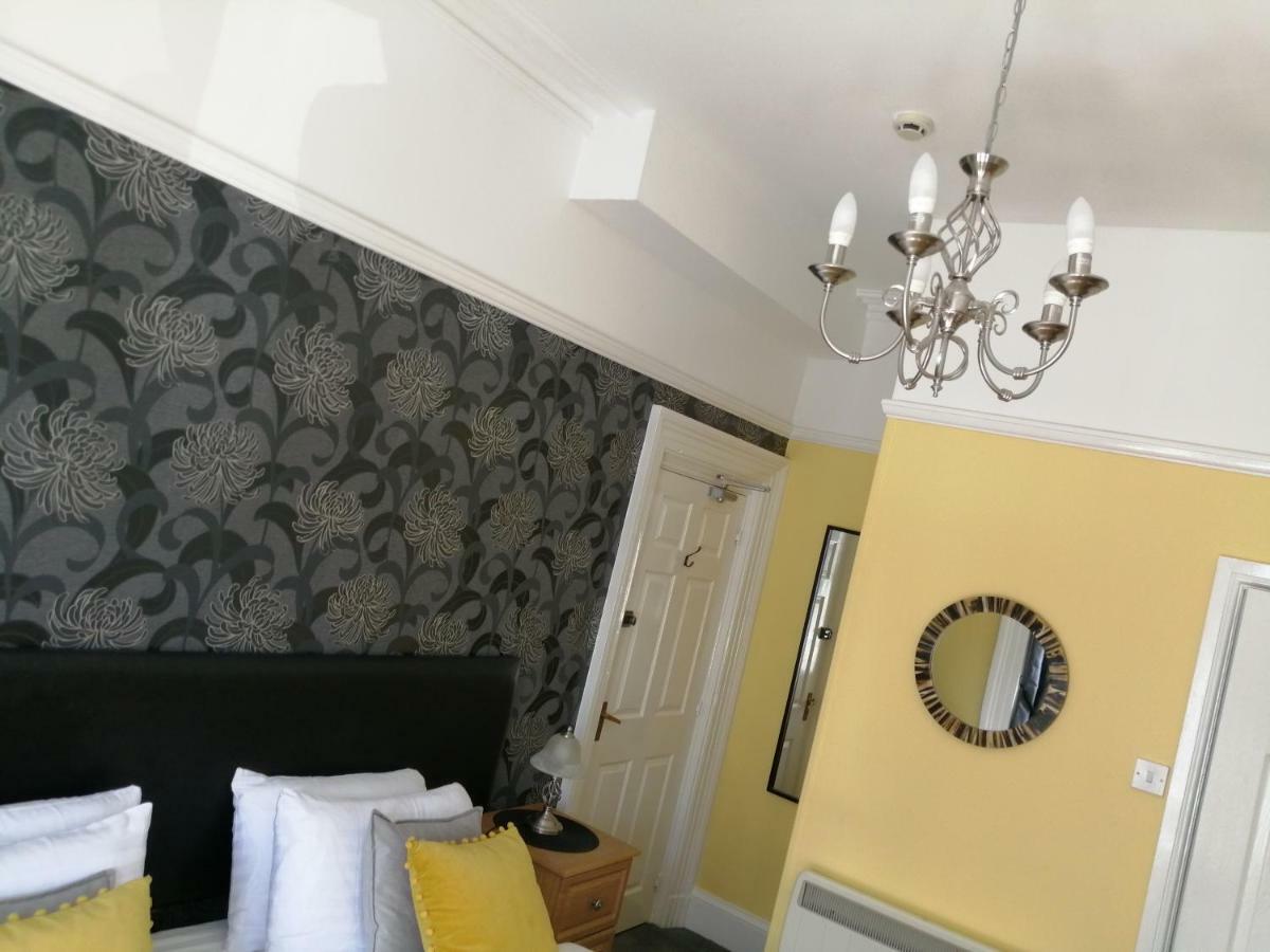 חלנדודנו Burleigh Guest House מראה חיצוני תמונה